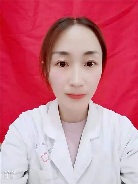 李媛